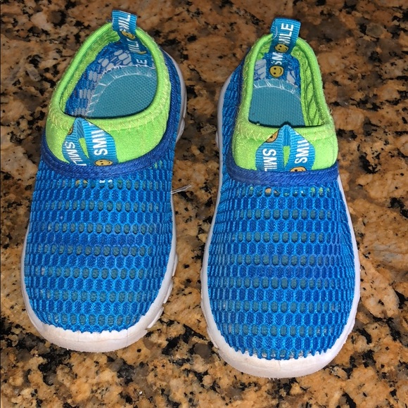 Other - Toddler boy water shoe